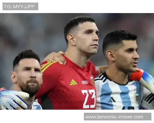 巴西对阵荷兰黄健翔激情解说回顾足球盛宴的经典时刻